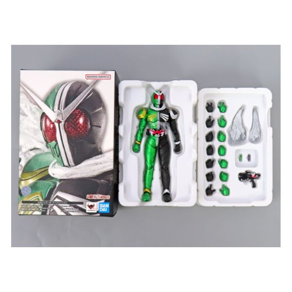 S.H.Figuarts(真骨彫製法)  仮面ライダーW サイクロンスカル  「劇場版 風都探偵 仮面ライダースカルの肖像」